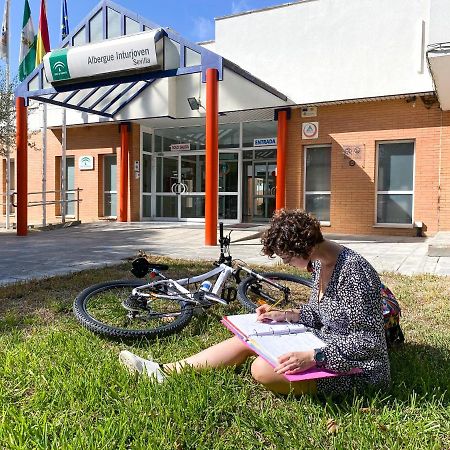 Albergue Inturjoven Sevilla Dış mekan fotoğraf