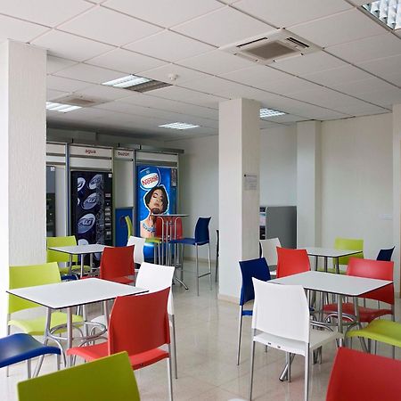 Albergue Inturjoven Sevilla Dış mekan fotoğraf