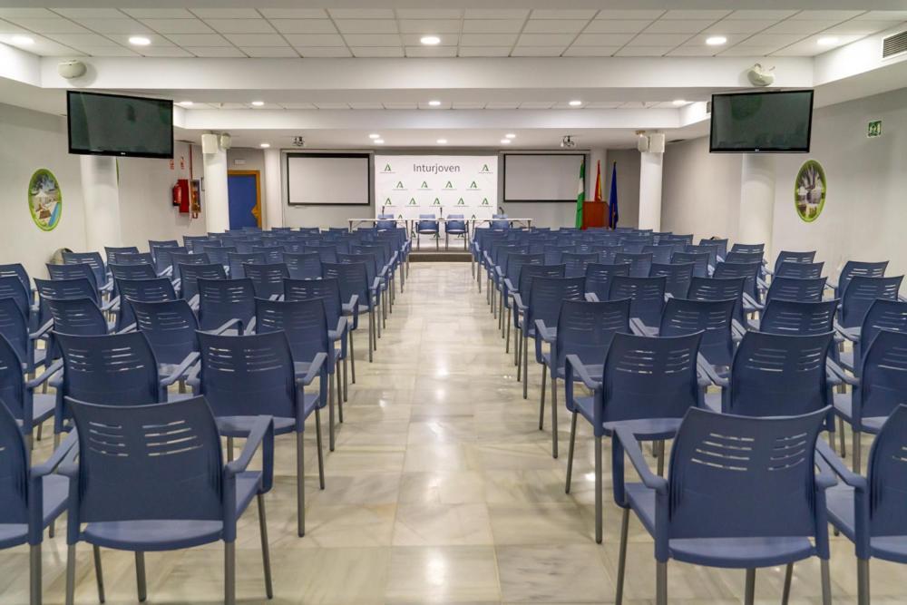 Albergue Inturjoven Sevilla Dış mekan fotoğraf