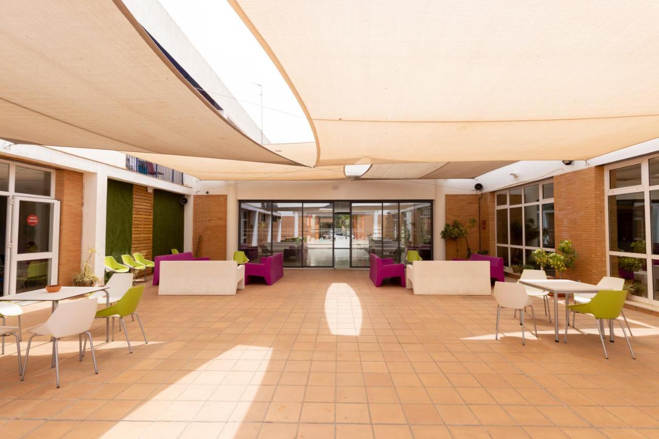 Albergue Inturjoven Sevilla Dış mekan fotoğraf