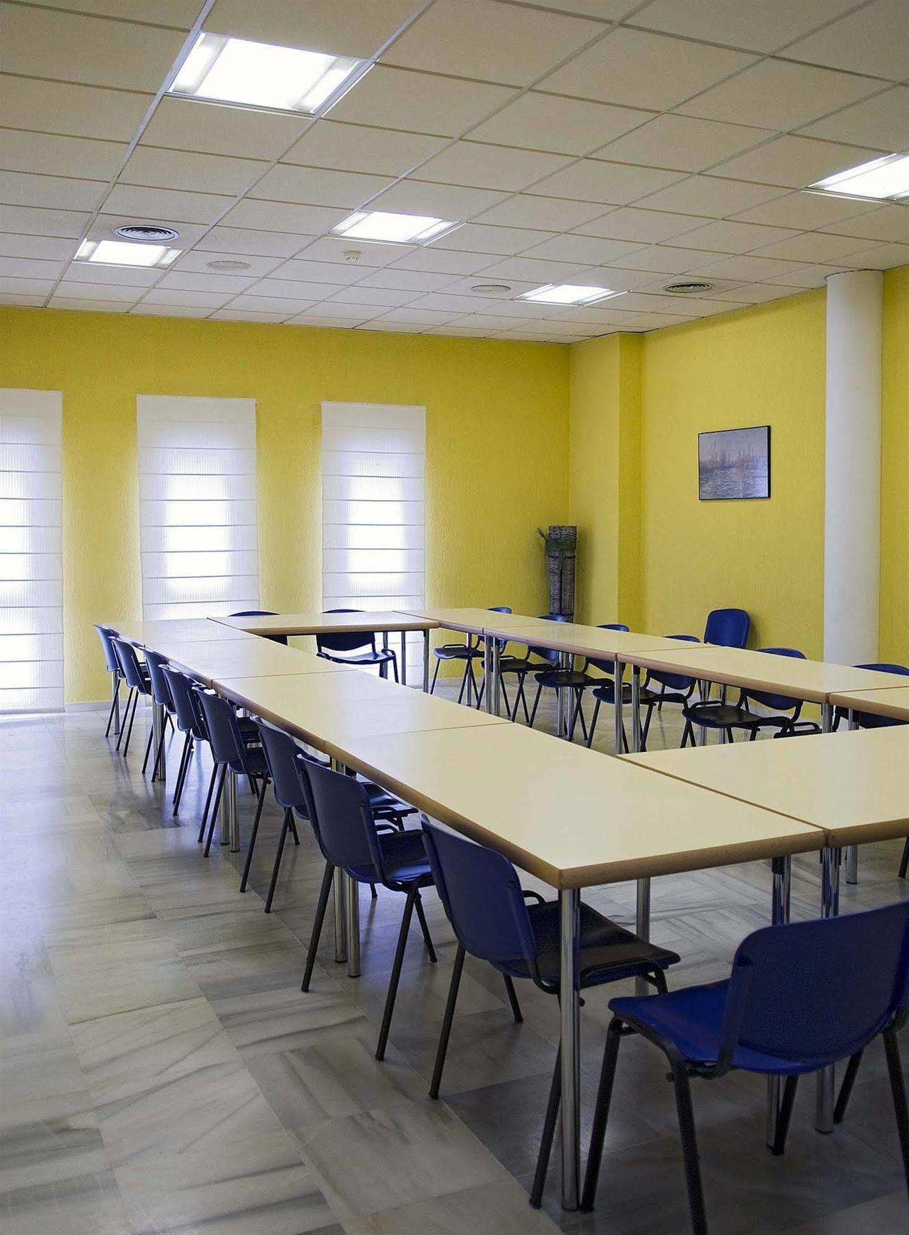 Albergue Inturjoven Sevilla Dış mekan fotoğraf